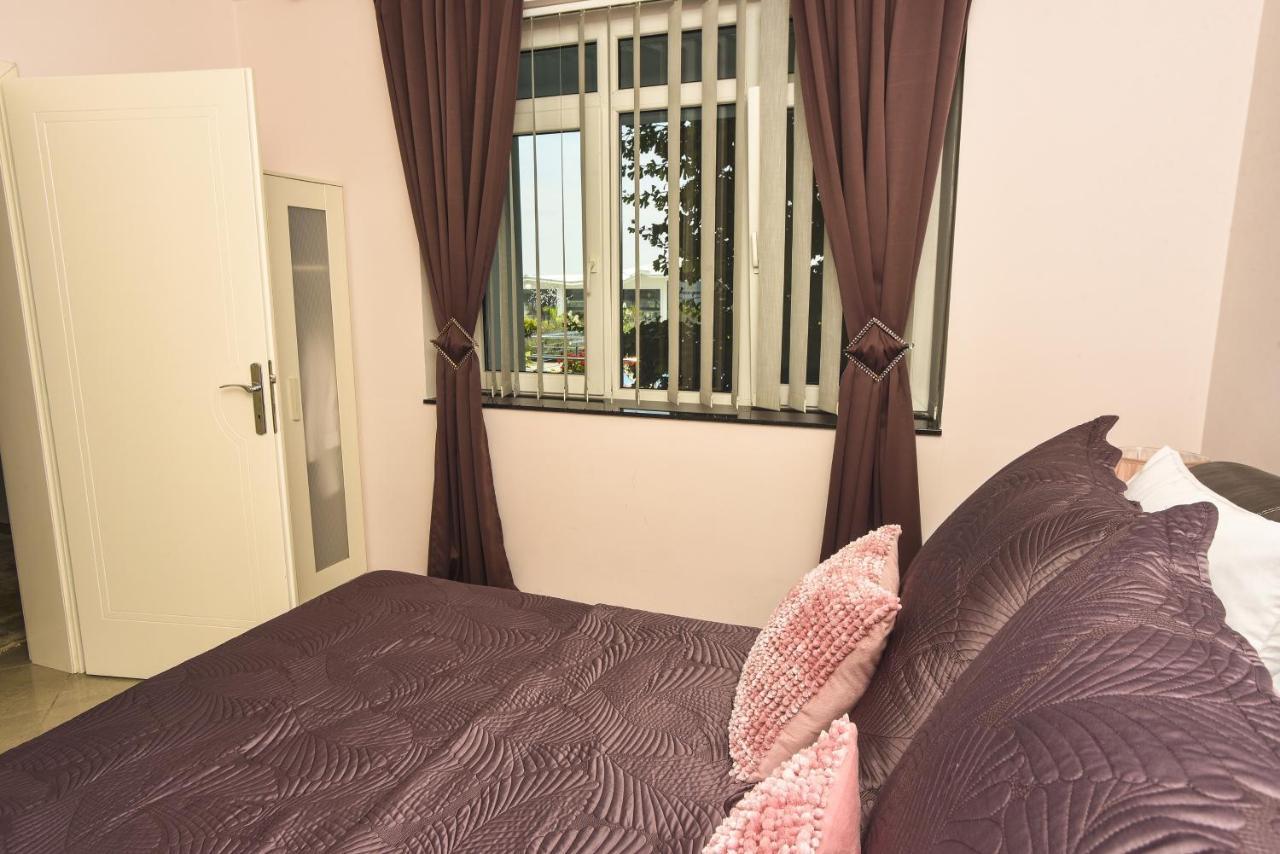Apartments Villa Graf Smederevo Exteriér fotografie