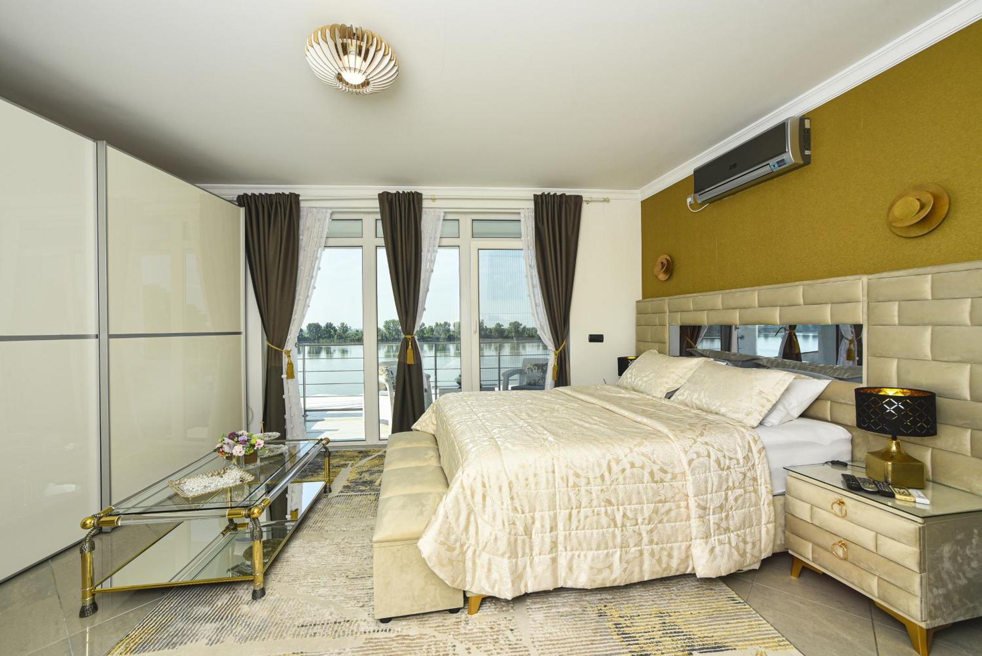 Apartments Villa Graf Smederevo Exteriér fotografie